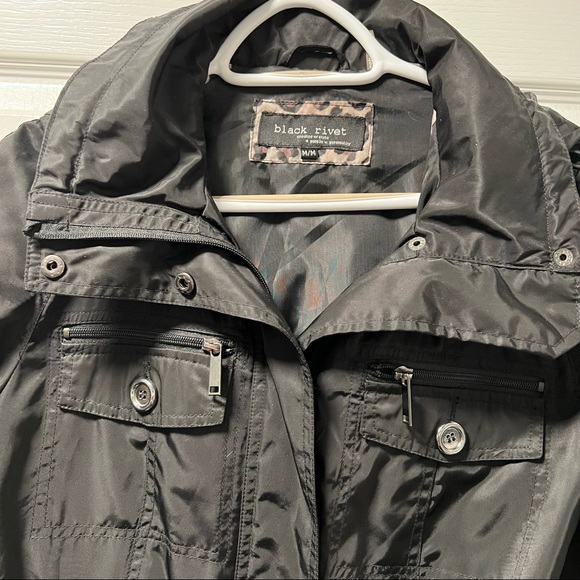 Black Lightweight Utility Jacket -Size M - Picture 12 of 13